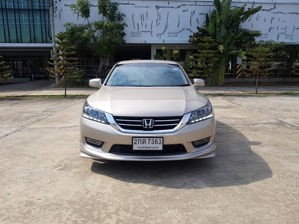 Honda Accord Gen 9 ปี 2013 สีทอง (รูปที่ 13)
