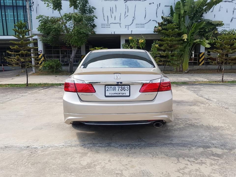Honda Accord Gen 9 ปี 2013 สีทอง (รูปที่ 14)