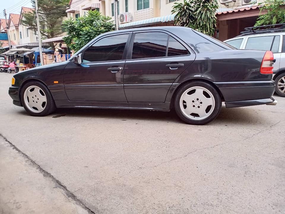 Mercedes-Benz C-Class W202 C200 ปี 1996 สีเขียว (รูปที่ 3)