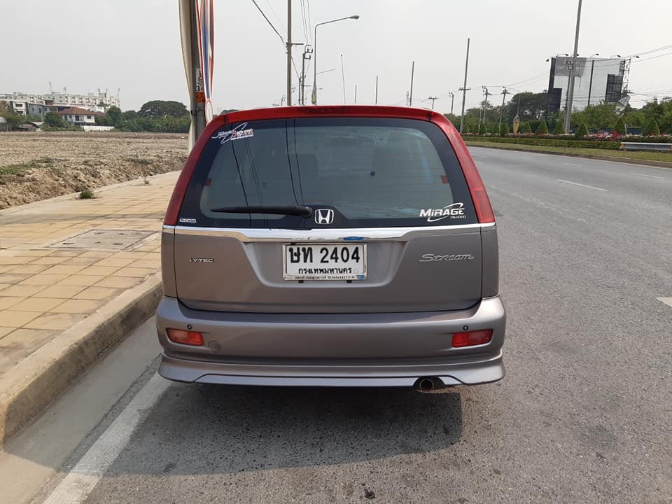 Honda Stream 2.0 สีเทา