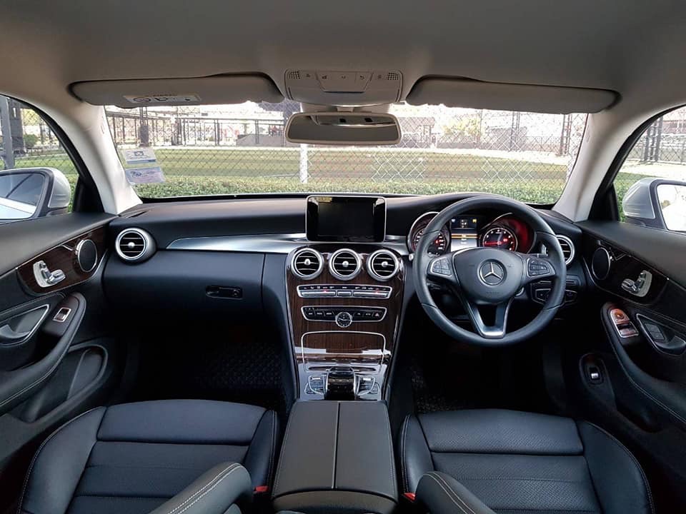 Mercedes-Benz C-Class C205 C250 ปี 2018 สีเงิน (รูปที่ 5)