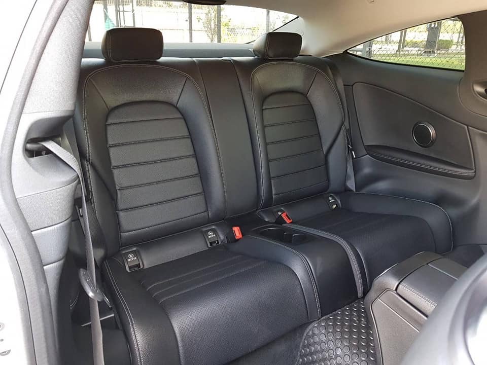 Mercedes-Benz C-Class C205 C250 ปี 2018 สีเงิน (รูปที่ 7)