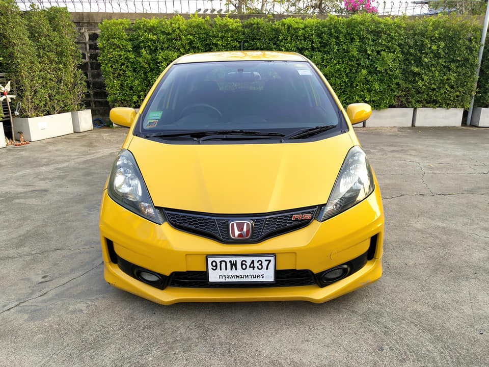 Honda Jazz GE ปี 2010 สีเหลือง (รูปที่ 4)