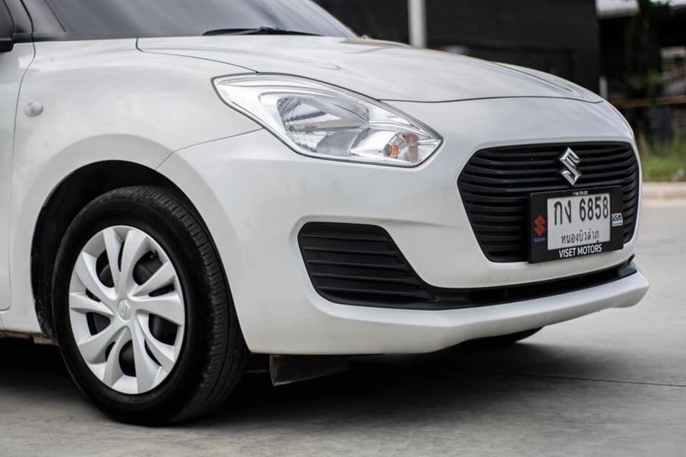 Suzuki Swift ปี 2018 สีขาว (รูปที่ 2)