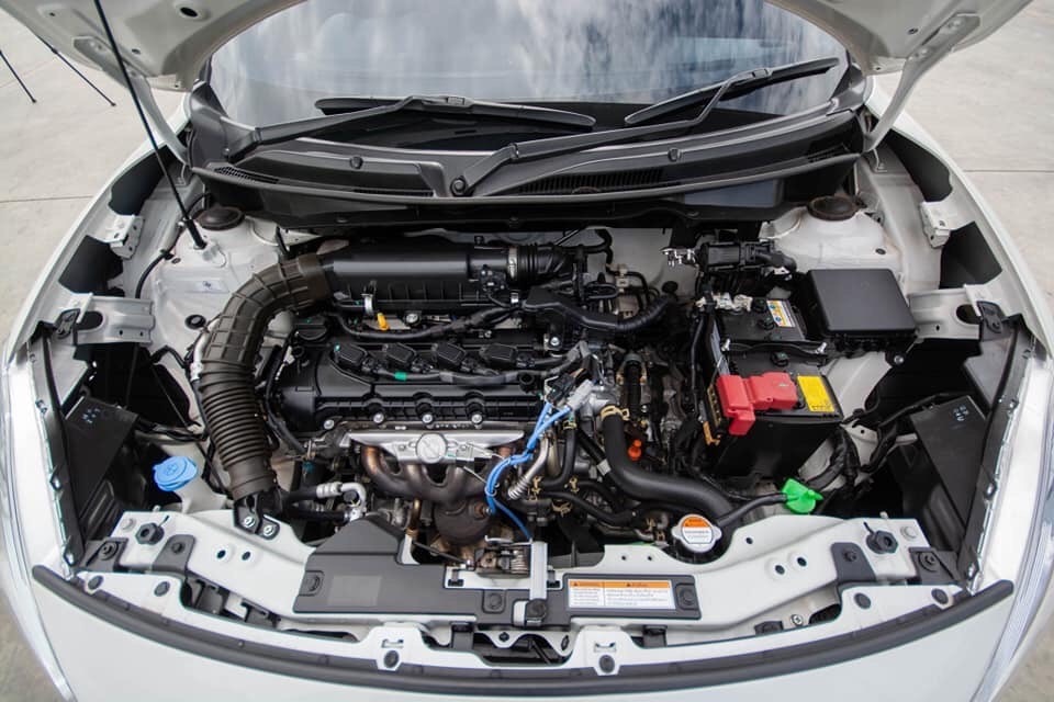 Suzuki Swift ปี 2018 สีขาว (รูปที่ 16)