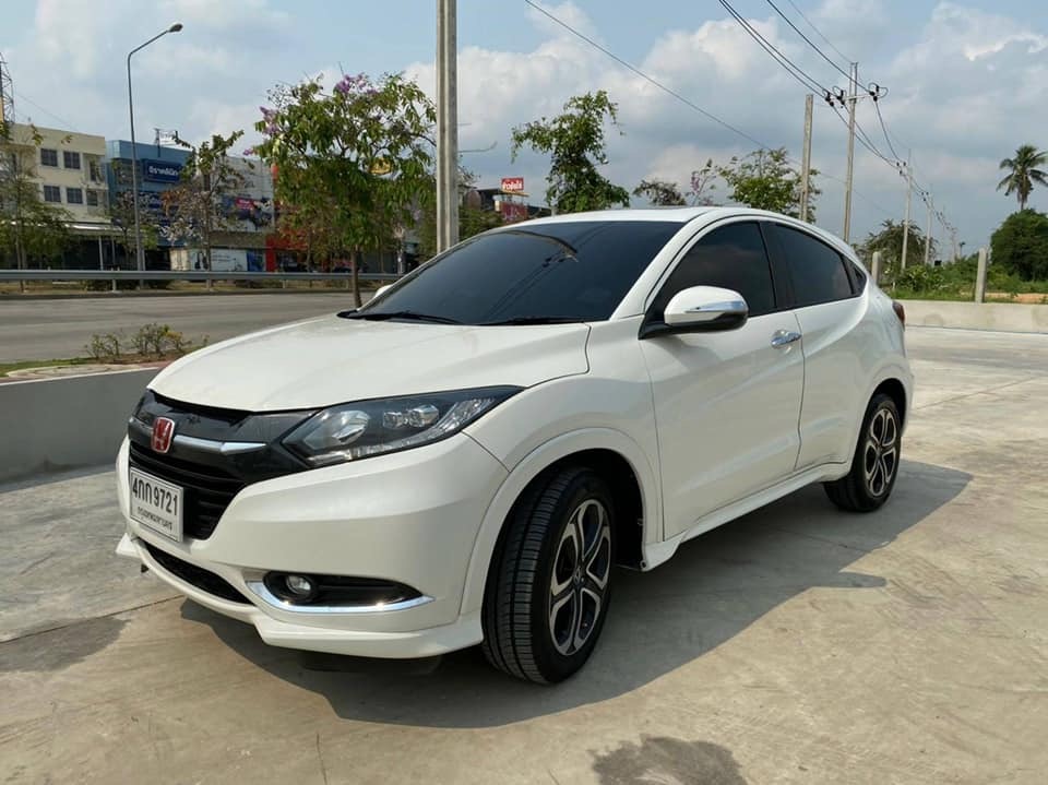 Honda HR-V ปี 2015 สีขาว