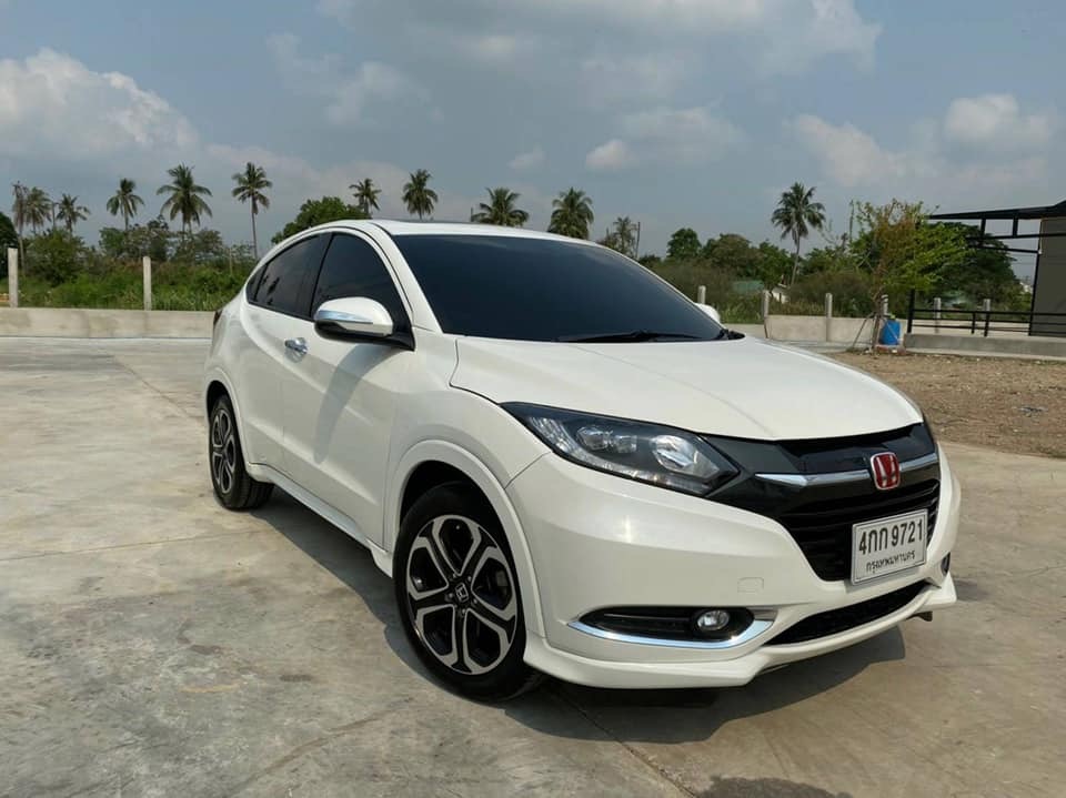 Honda HR-V ปี 2015 สีขาว