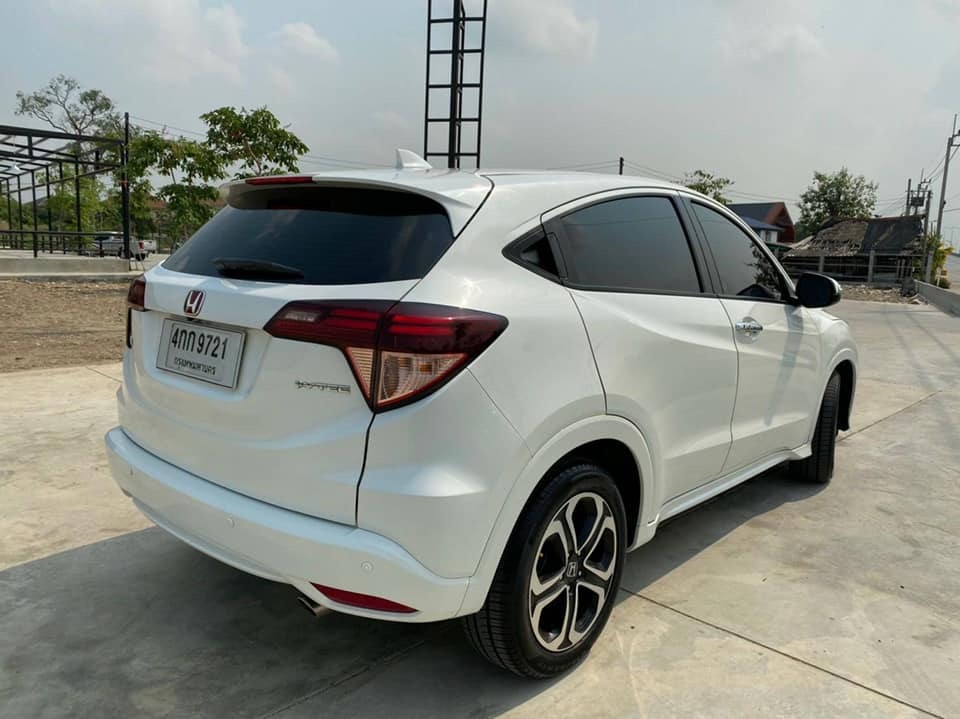 Honda HR-V ปี 2015 สีขาว (รูปที่ 4)
