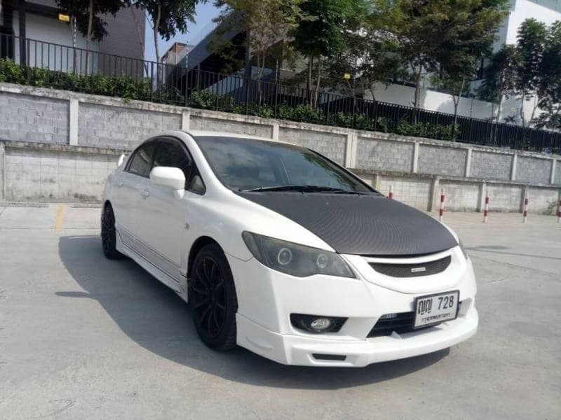 Honda Civic FD ปี 2011 สีขาว