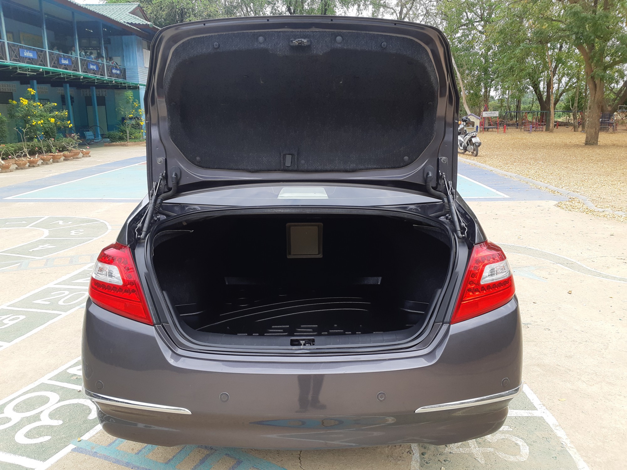 Nissan Teana J32 ปี 2009 สีเทา (รูปที่ 11)