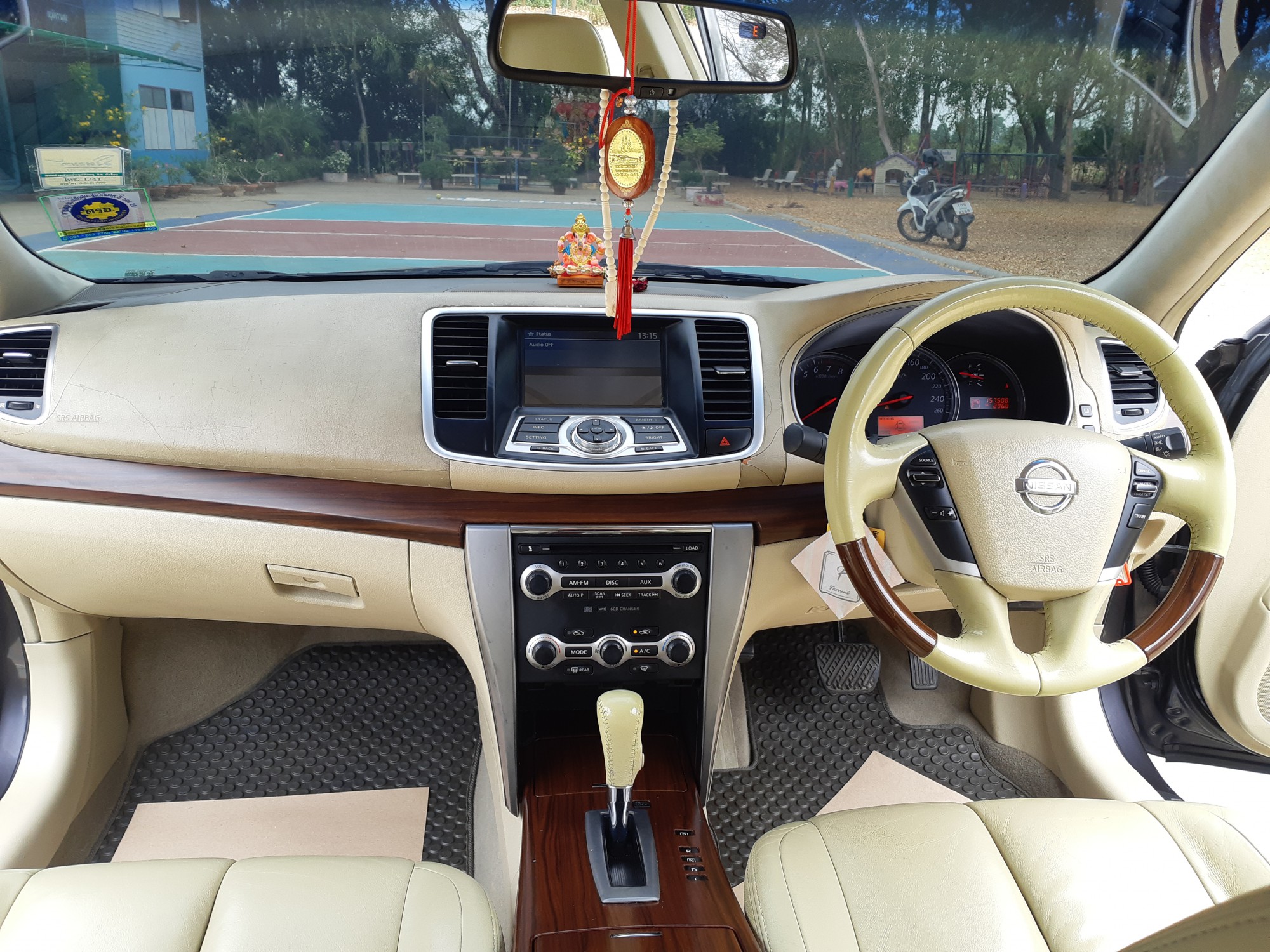 Nissan Teana J32 ปี 2009 สีเทา