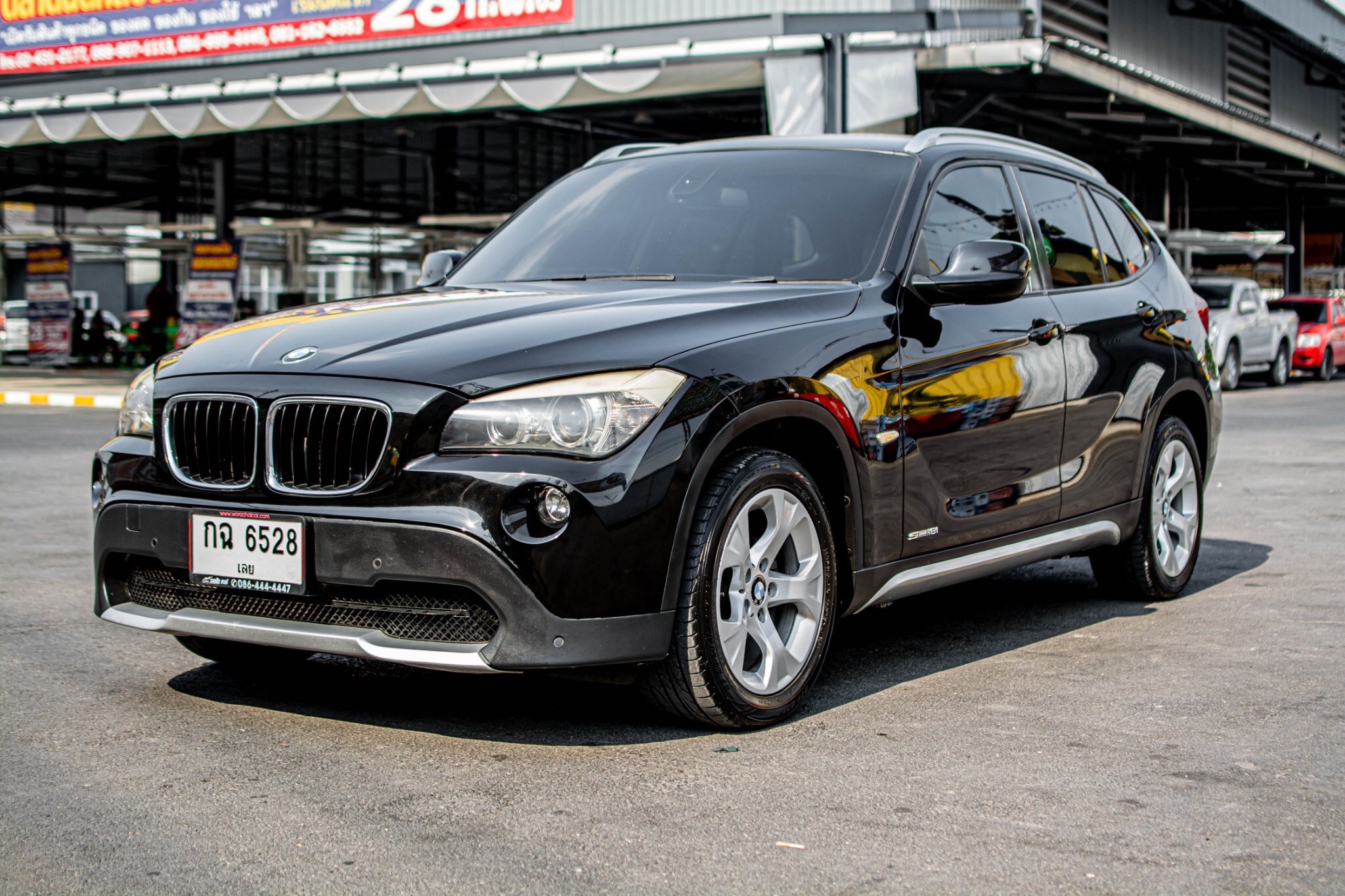 BMW X1 E84 ปี 2012 สีดำ (รูปที่ 2)