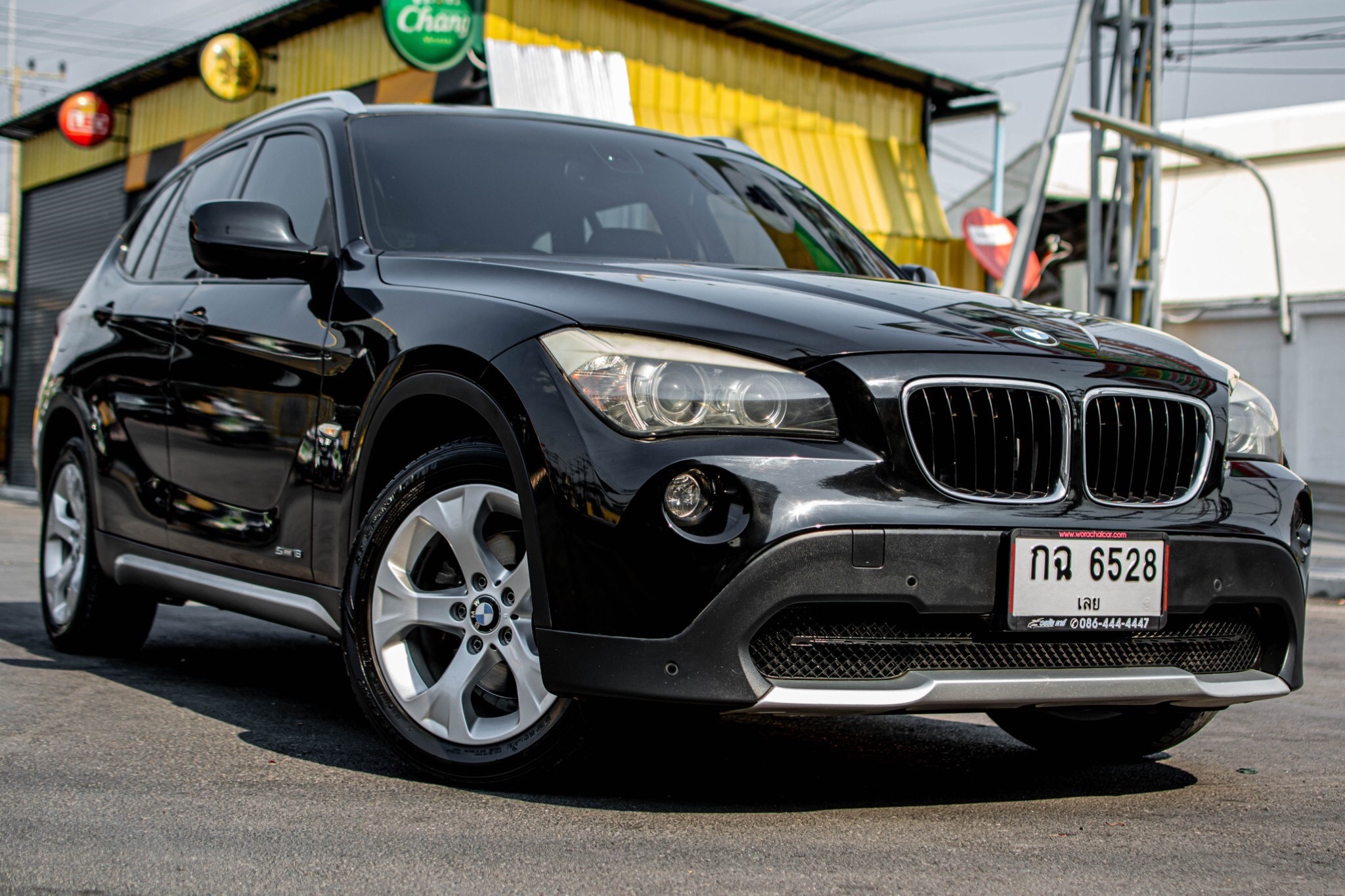 BMW X1 E84 ปี 2012 สีดำ (รูปที่ 3)
