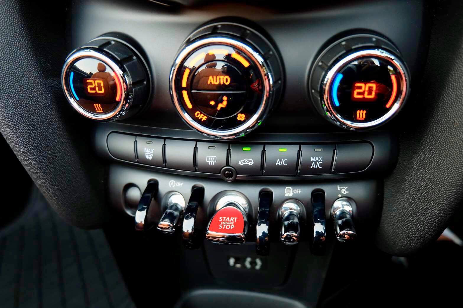 Mini Hatch (Cooper) Gen3 F57 (Convertible) ปี 2019 สีแดง (รูปที่ 13)