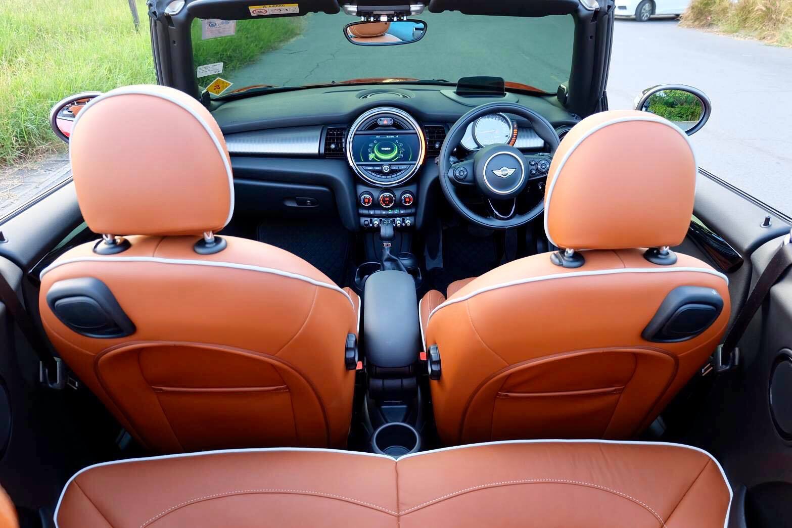 Mini Hatch (Cooper) Gen3 F57 (Convertible) ปี 2019 สีแดง (รูปที่ 17)