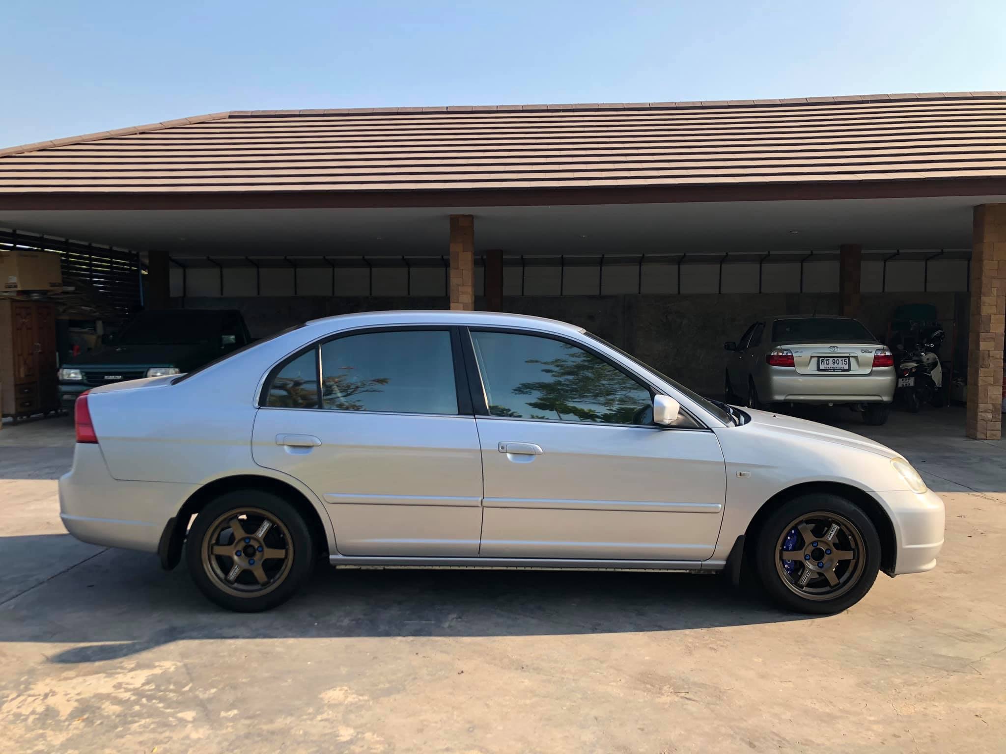 Honda Civic ES (Dimension) ปี 2003 สีเงิน (รูปที่ 2)