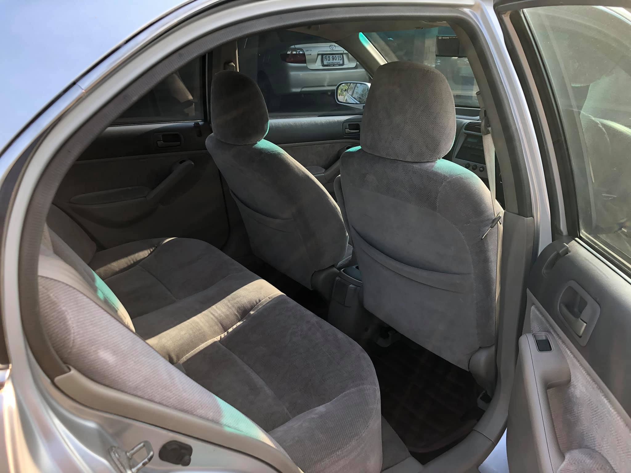 Honda Civic ES (Dimension) ปี 2003 สีเงิน (รูปที่ 9)