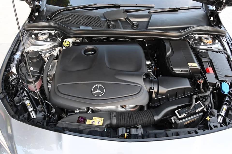 Mercedes-Benz CLA-Class C117 CLA250 ปี 2013 สีเทา (รูปที่ 10)