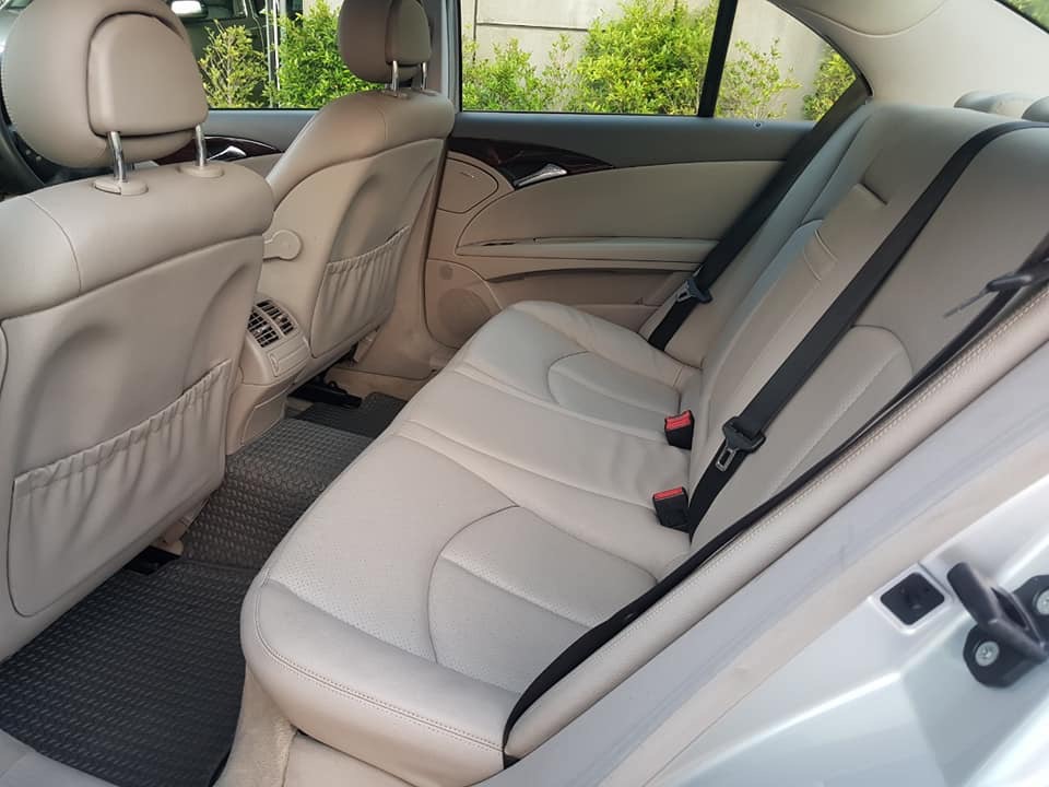 Mercedes-Benz E-Class W211 E220 ปี 2003 สีเงิน (รูปที่ 5)