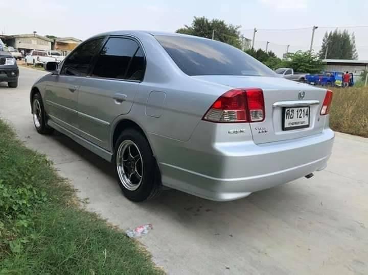 Honda Civic ES (Dimension) โฉม ตาเหยี่ยว ปี 2005 สีเงิน (รูปที่ 6)