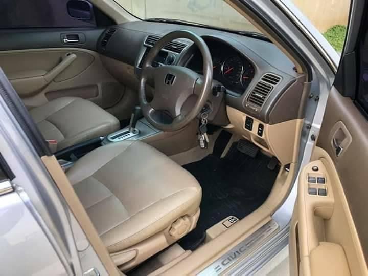 Honda Civic ES (Dimension) โฉม ตาเหยี่ยว ปี 2005 สีเงิน (รูปที่ 9)