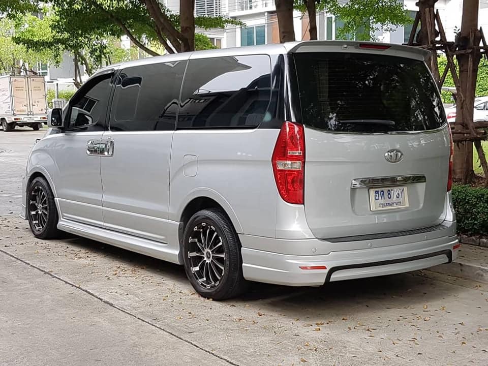 Hyundai H-1 ปี 2009 สีเงิน (รูปที่ 5)