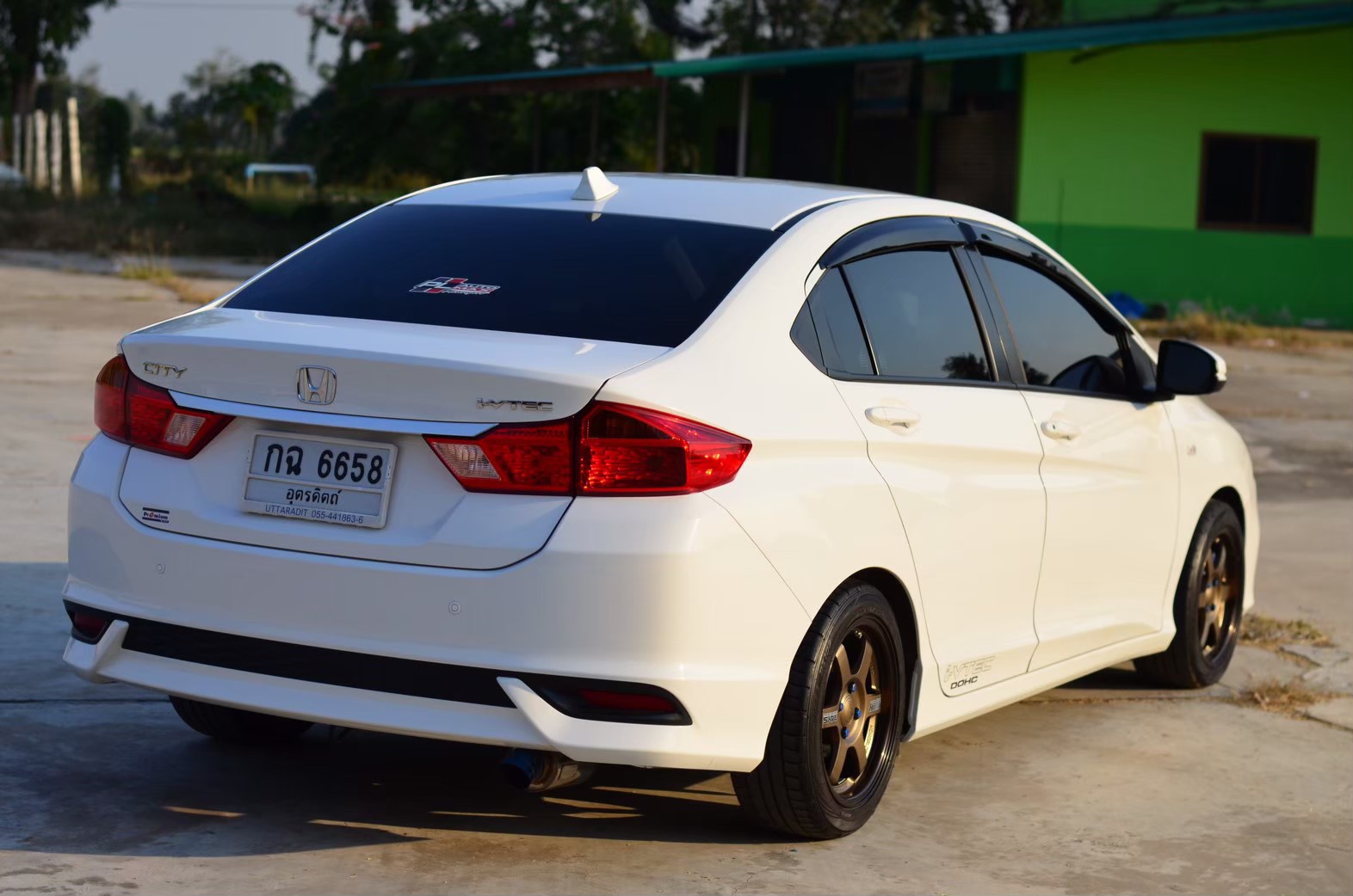 Honda City ปี 2018 สีขาว (รูปที่ 9)