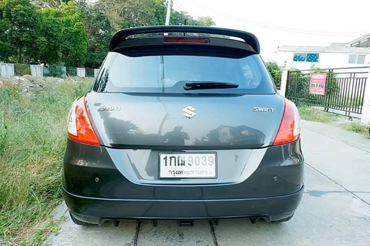 Suzuki Swift ปี 2012 สีเทา (รูปที่ 18)