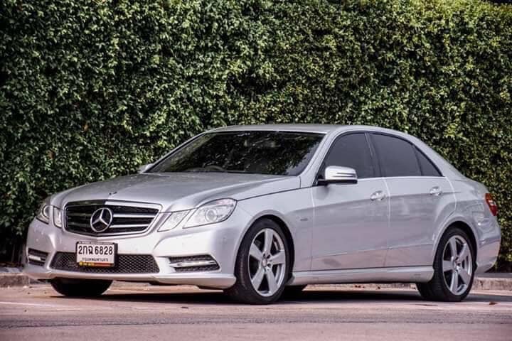 Mercedes-Benz E-Class W212 E200 ปี 2012 สีเทา