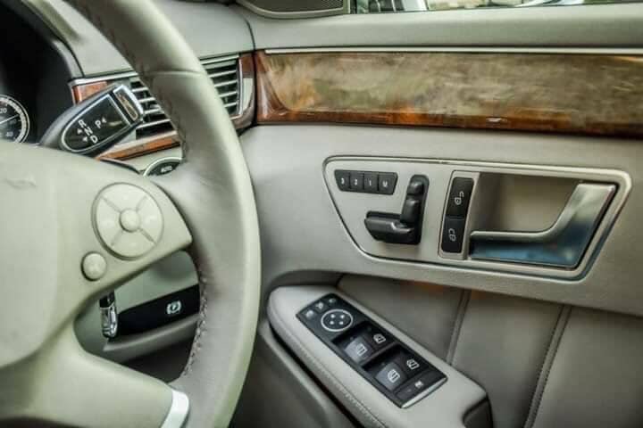 Mercedes-Benz E-Class W212 E200 ปี 2012 สีเทา (รูปที่ 6)