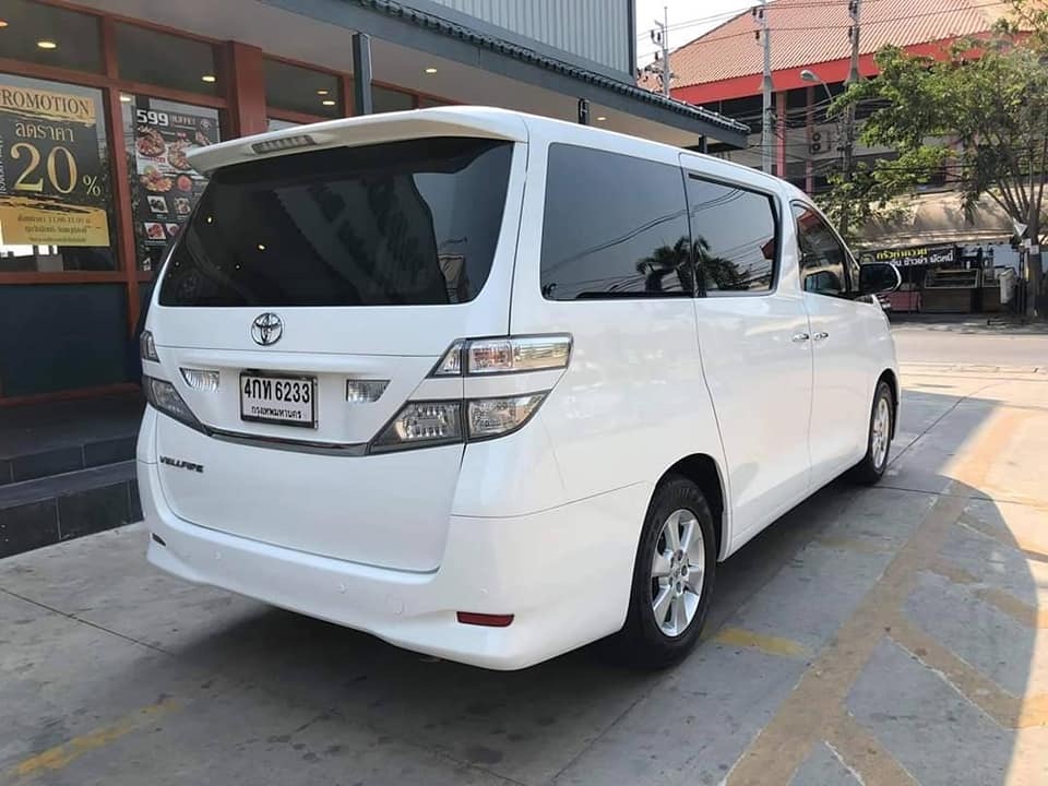 Toyota Vellfire ปี 2009 สีขาว