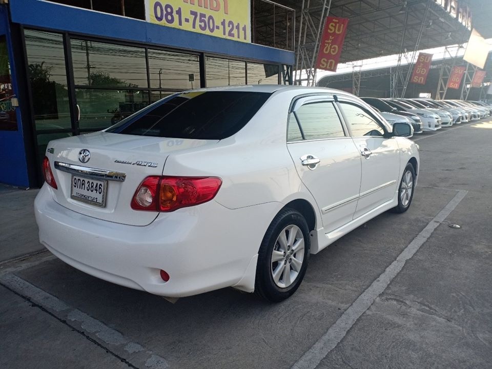 Toyota Corolla Altis ปี 2011 สีขาว (รูปที่ 6)