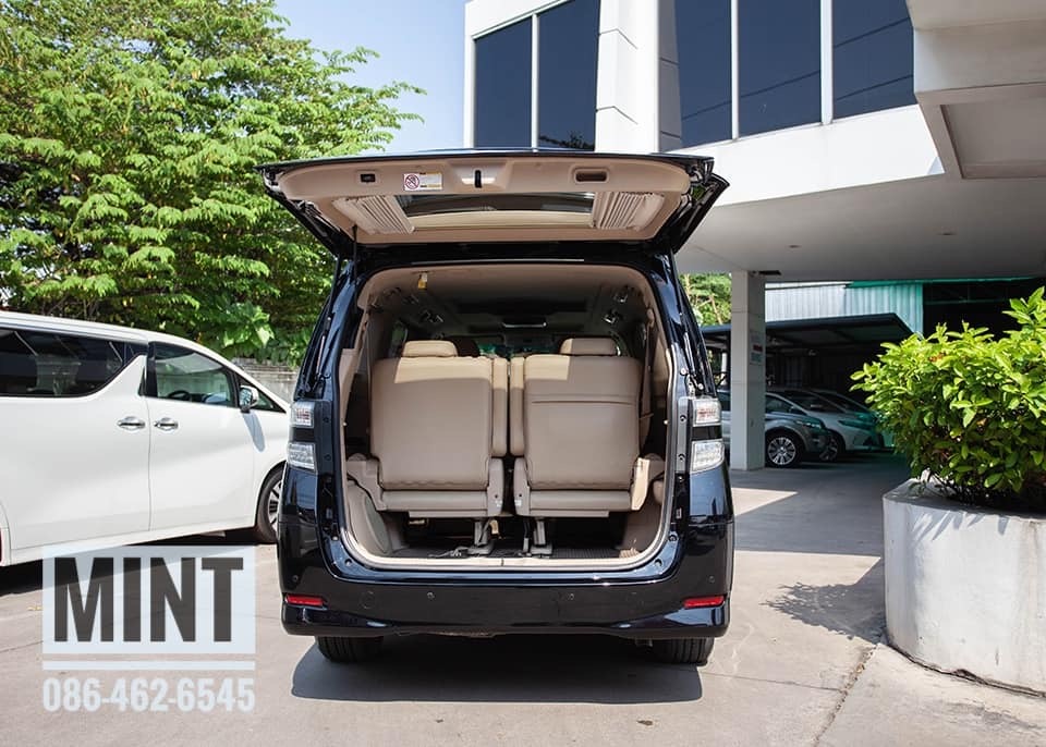Toyota Vellfire ปี 2010 สีดำ (รูปที่ 12)
