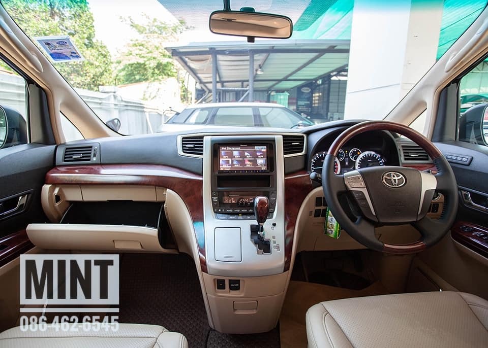 Toyota Vellfire ปี 2010 สีดำ (รูปที่ 7)