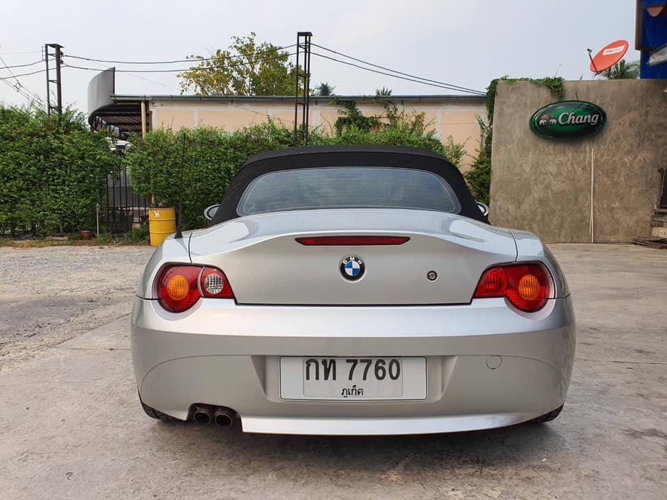 BMW Z4 E85 ปี 2005 สีขาว