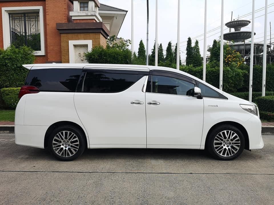 Toyota Alphard ปี 2016 สีขาว (รูปที่ 3)