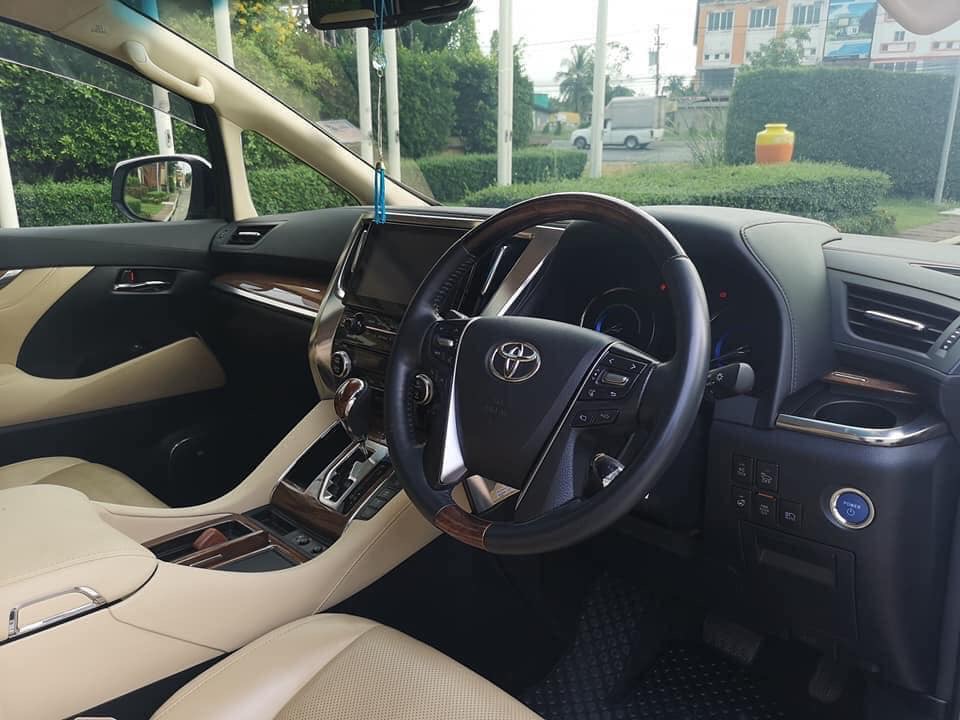 Toyota Alphard ปี 2016 สีขาว (รูปที่ 8)
