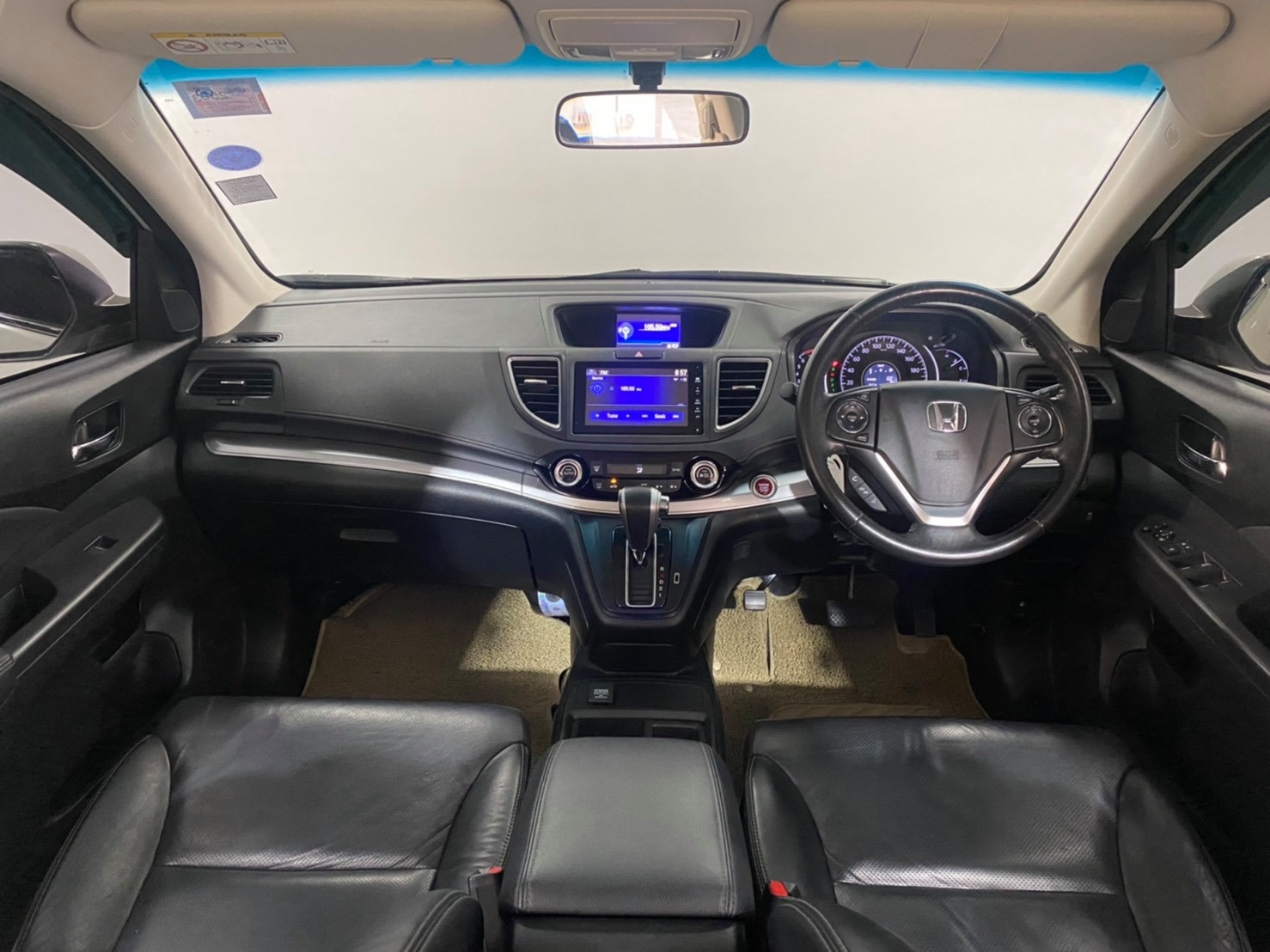 Honda CR-V ปี 2015 สีขาว (รูปที่ 13)