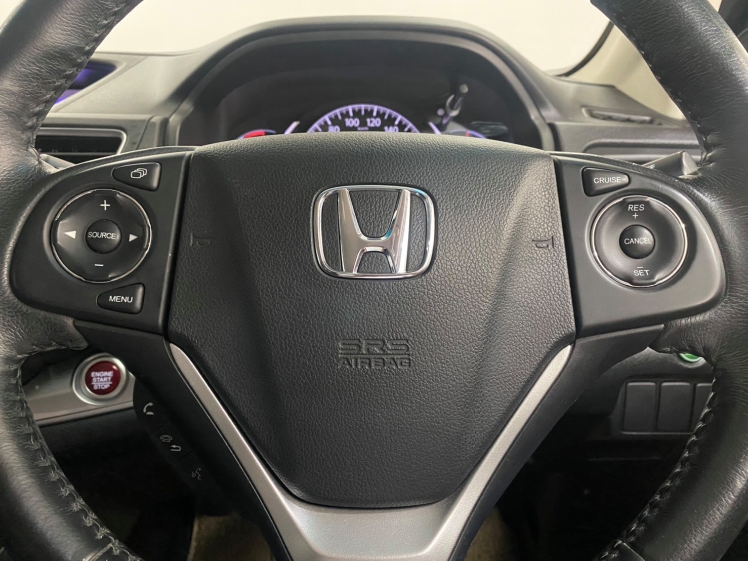 Honda CR-V ปี 2015 สีขาว (รูปที่ 18)