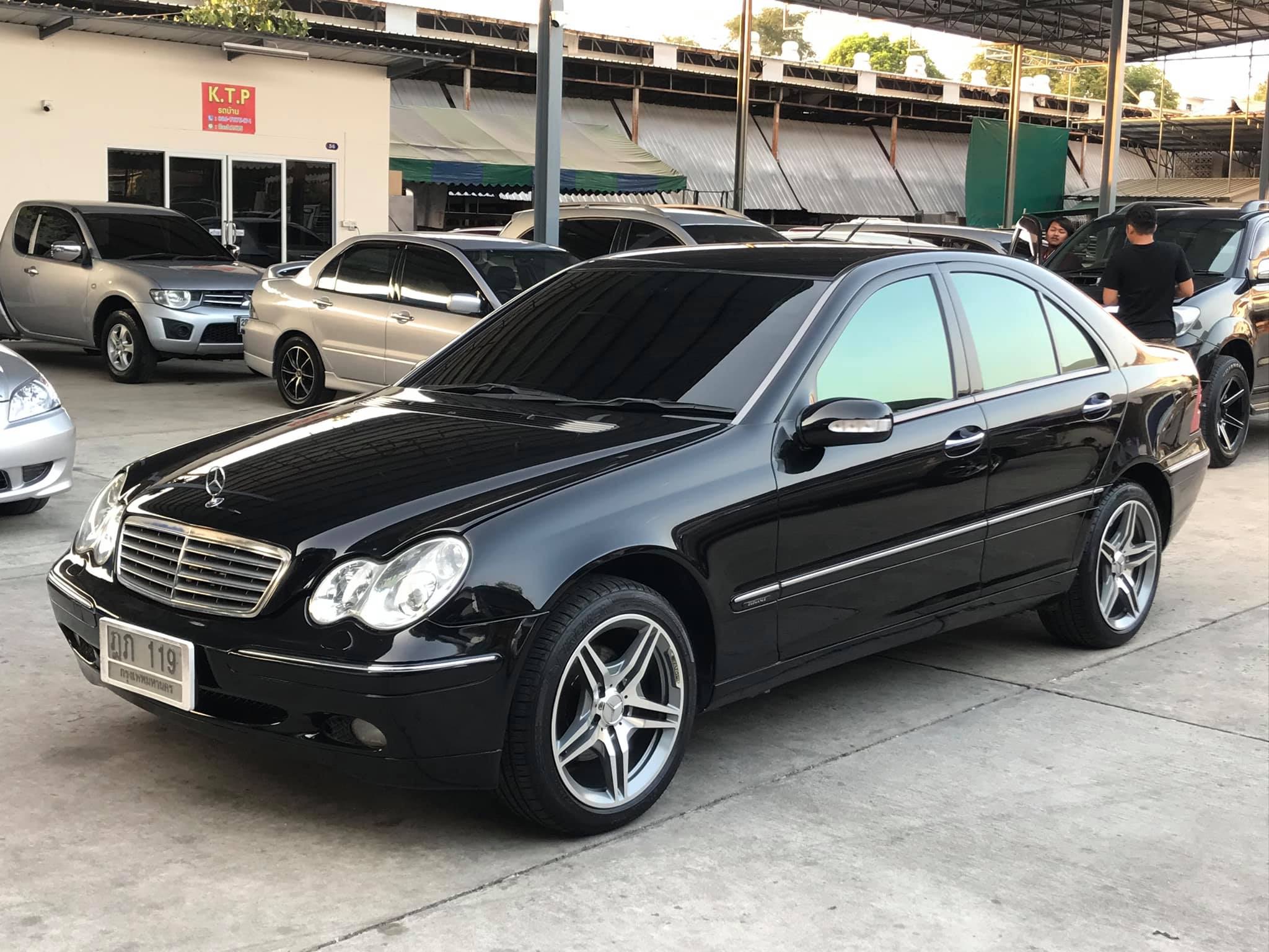 Мерседес c180 w203