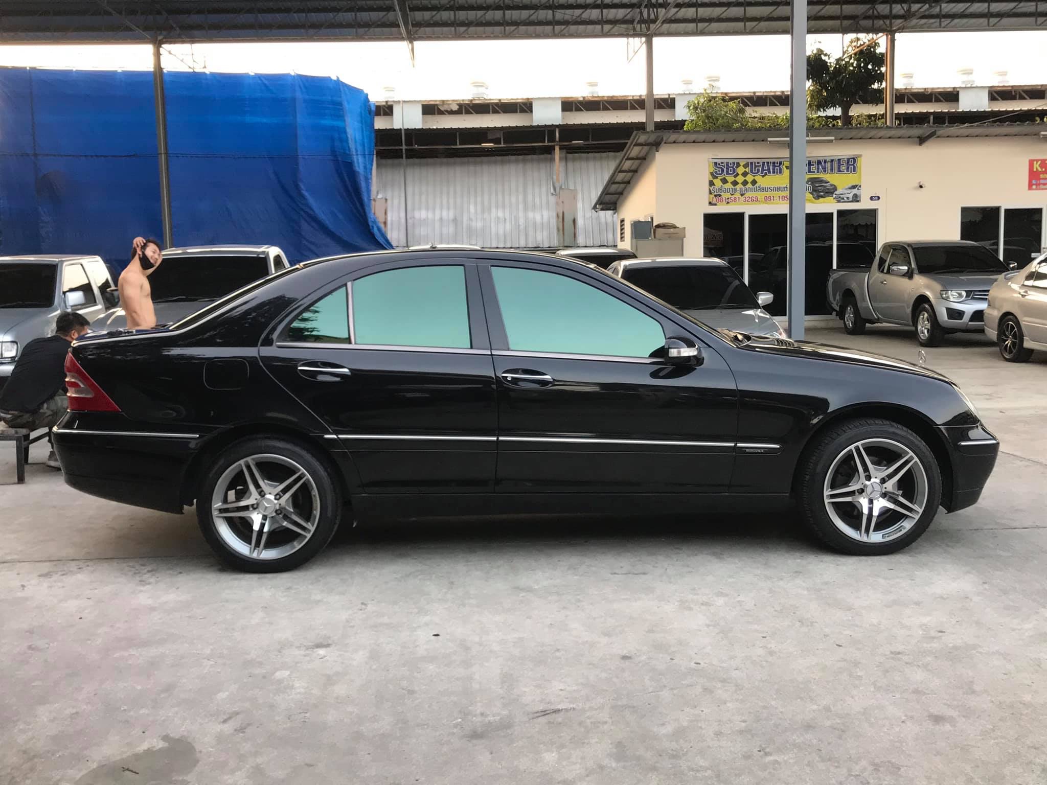 Mercedes-Benz C-Class W203 C180 สีดำ (รูปที่ 6)