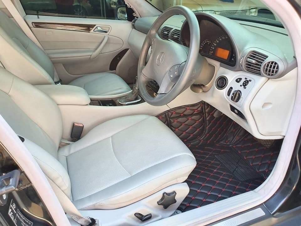 Mercedes-Benz C-Class W203 C180 สีดำ (รูปที่ 9)