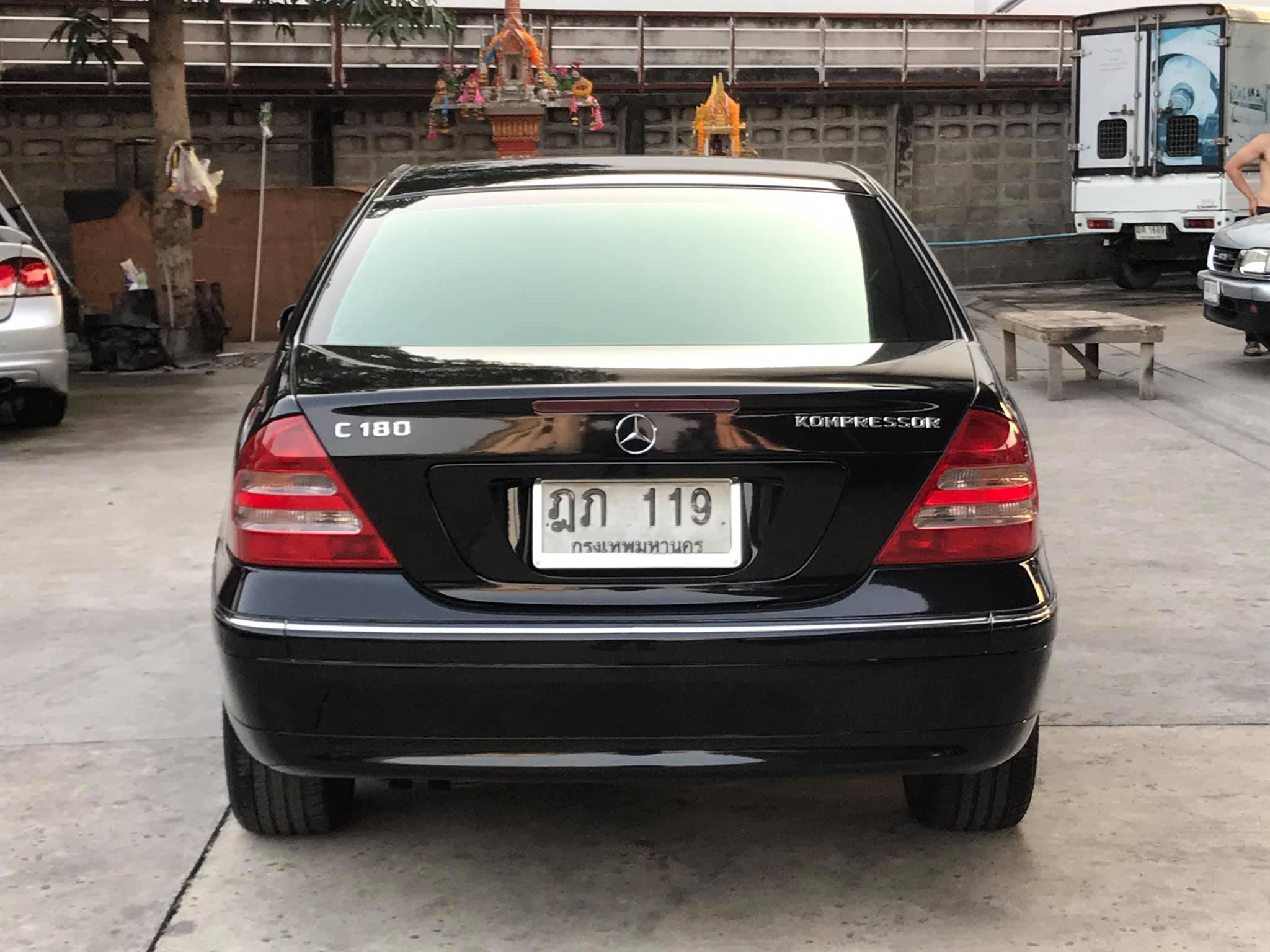 Mercedes-Benz C-Class W203 C180 สีดำ (รูปที่ 5)