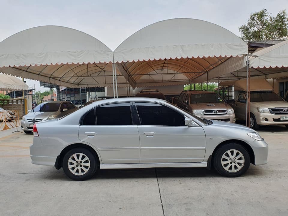 Honda Civic ES (Dimension) โฉม ตาเหยี่ยว ปี 2004 สีเงิน (รูปที่ 4)