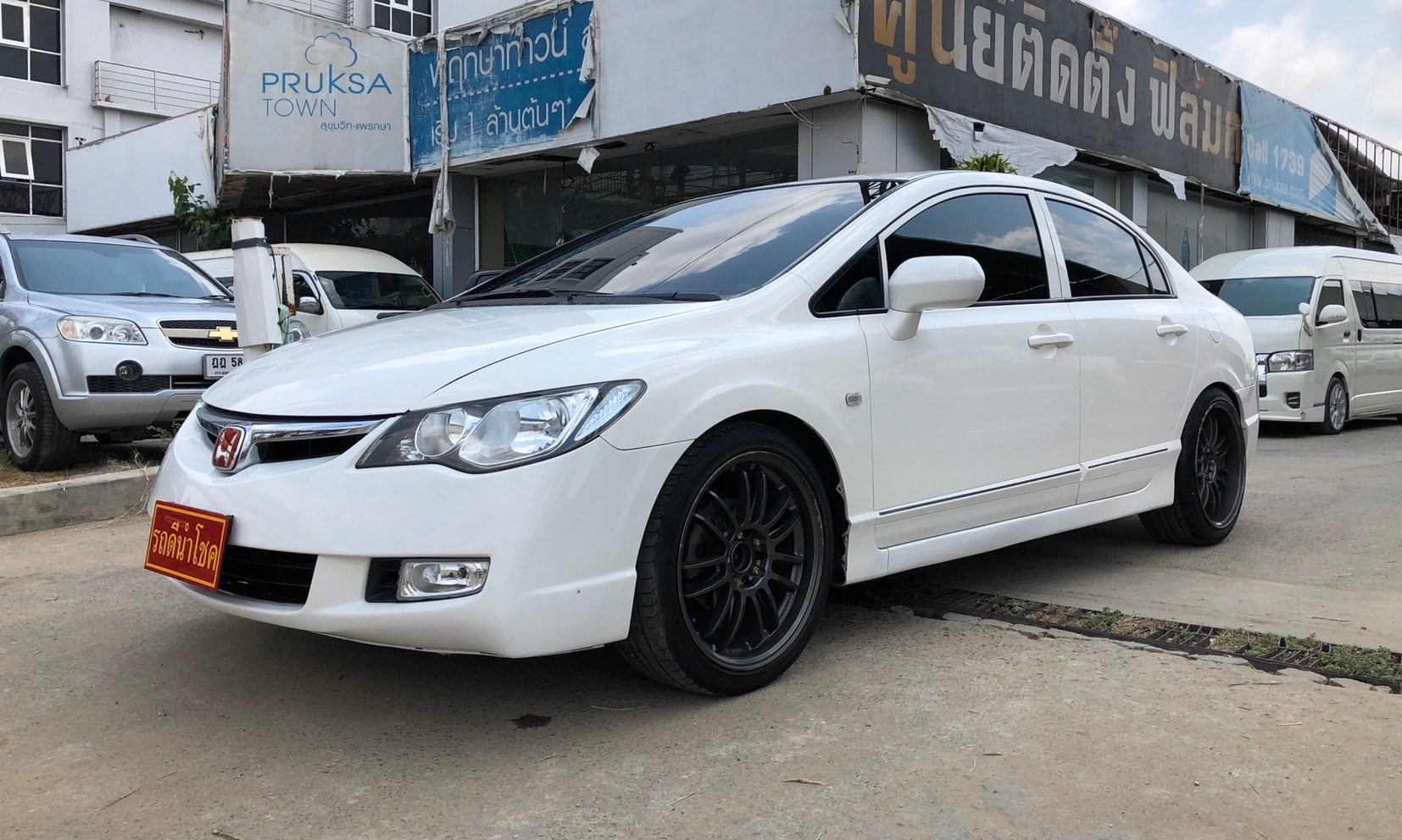 Honda Civic FD ปี 2006 สีขาว (รูปที่ 3)