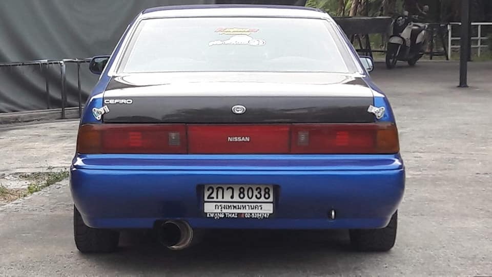 Nissan Cefiro A31 ปี 1992 สีน้ำเงิน (รูปที่ 10)