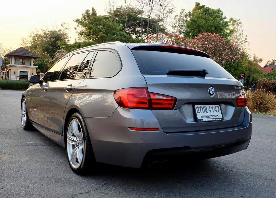 BMW 5 Series F11 520i (Wagon) ปี 2012 สีเทา