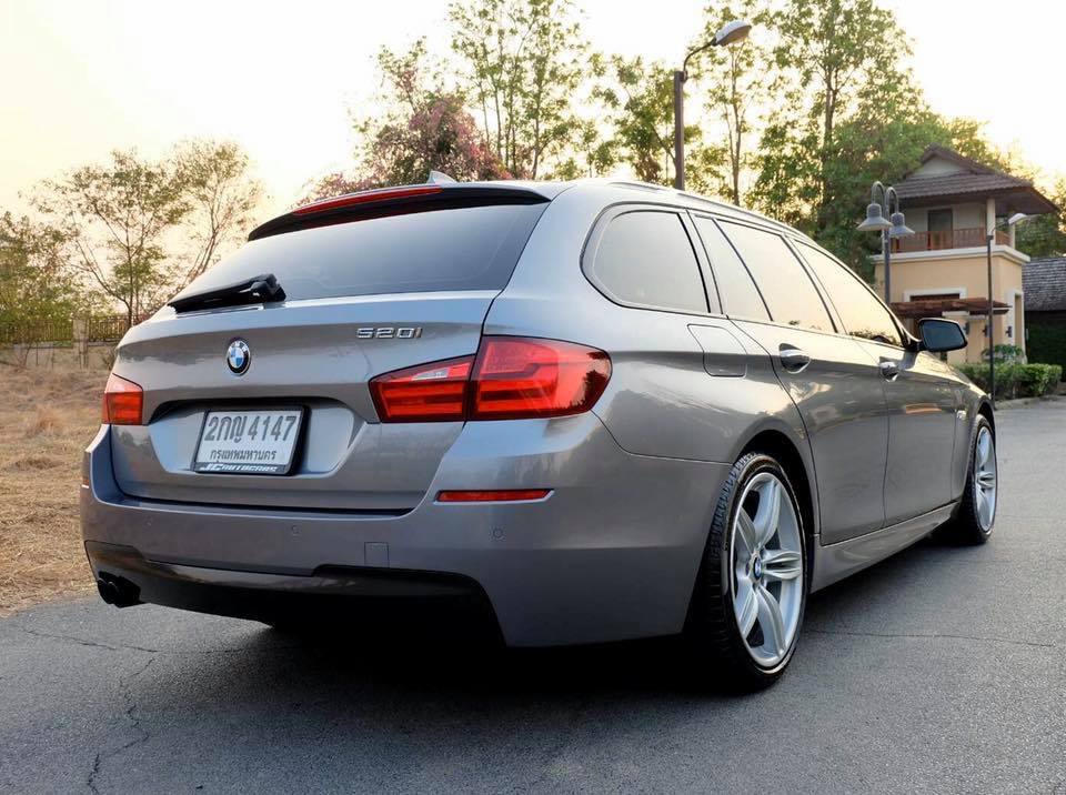 BMW 5 Series F11 520i (Wagon) ปี 2012 สีเทา (รูปที่ 6)