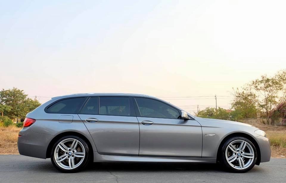 BMW 5 Series F11 520i (Wagon) ปี 2012 สีเทา (รูปที่ 5)