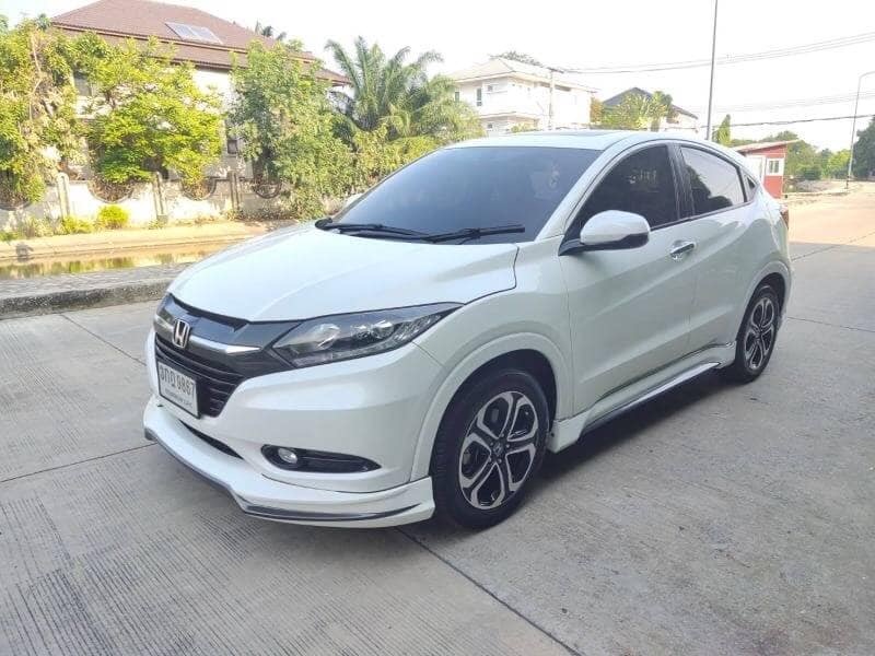 Honda HR-V ปี 2015 สีขาว (รูปที่ 3)